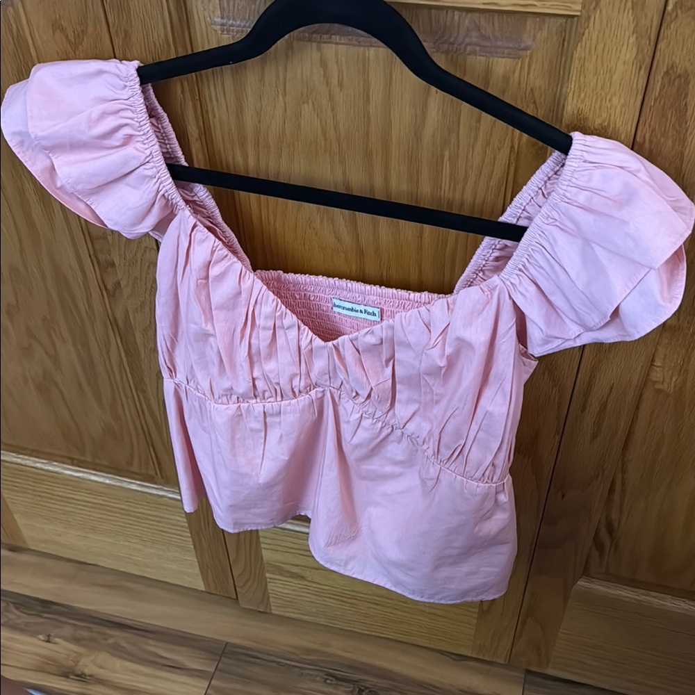 Abercrombie & Fitch Pink Cropped Ruched Blouse
